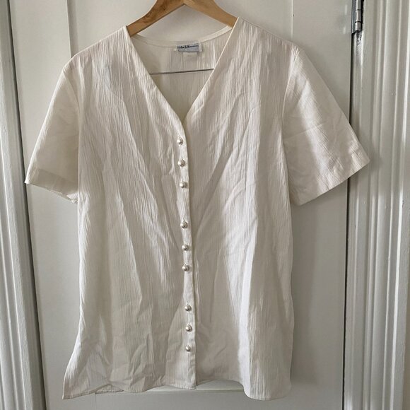 Natural Resources Women's White Short Sleeve Blouse Size Med 859736 Made in USA - Picture 11 of 11